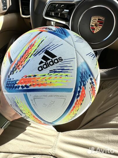 Футбольный мяч adidas FIFA Qatar 2022