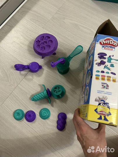 Набор для лепки Play Doh пончики выпечка онигинал