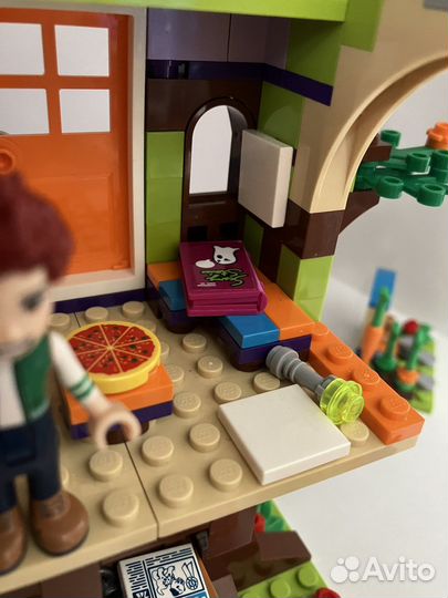 Lego friends Домик Мии на дереве 41335
