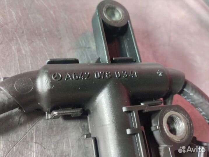 Трубка обратки форсунок Mercedes Ml W164 OM642 3.0