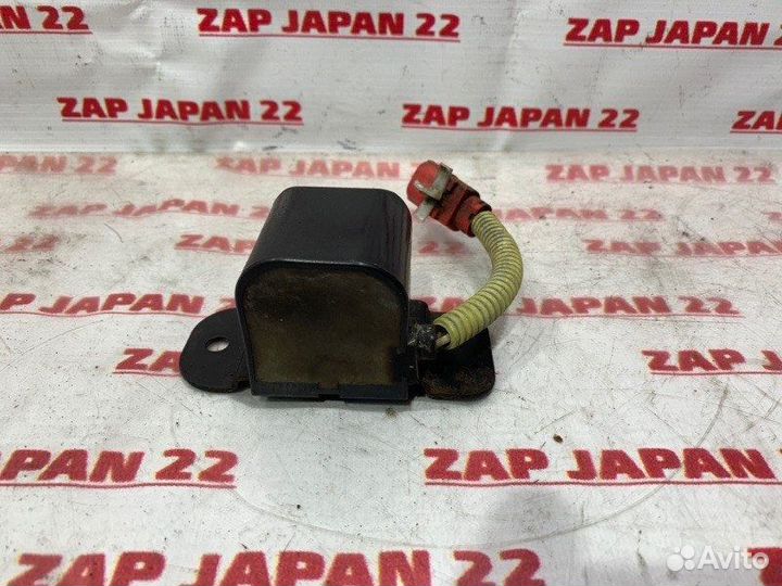 Датчик airbag Mitsubishi Challenger K97 4M40 1996