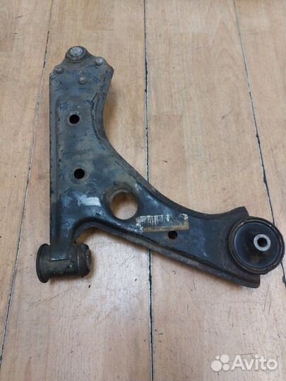 Рычаг подвески передний левый Opel Corsa D Z17DTR