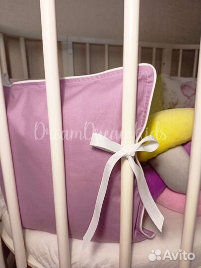 Бортики в кроватку