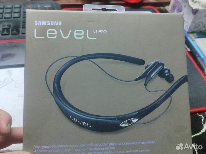 40 - Samsung level u pro