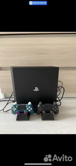Игровая приставка ps4 pro 1tb