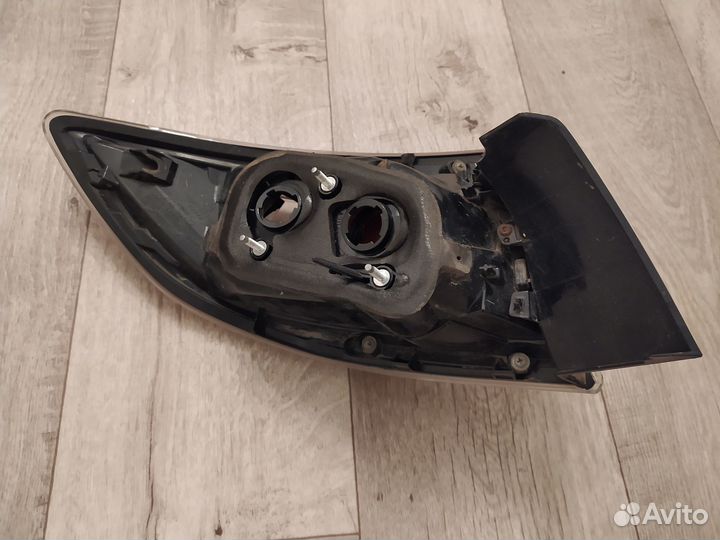 Фонарь задний правый Mazda 3 BL