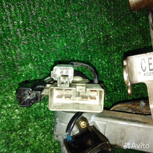 Замок зажигания 452501A540 Toyota Corolla E100 2C