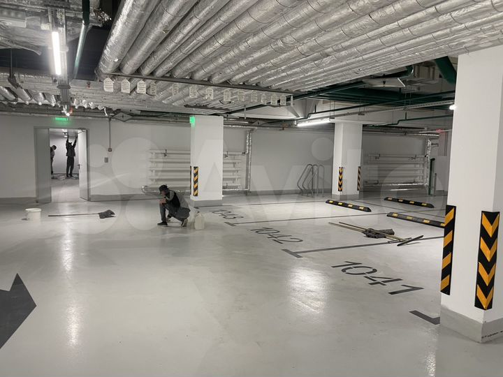 Машиноместо, 13 м²