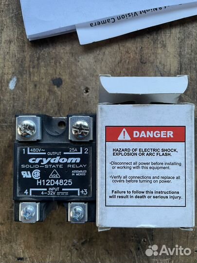 Твердотельное реле Crydom H12D4825