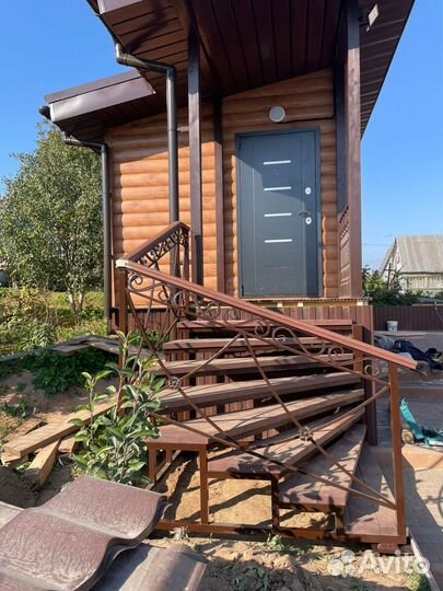 Крыльцо металлическое