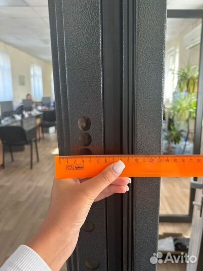 Дверь входная с терморазрывом