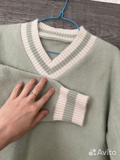 Джемпер новый