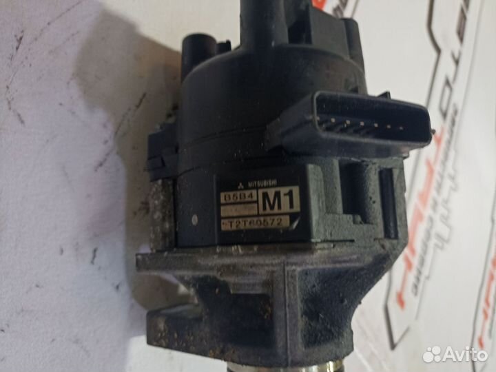 Трамблер mazda ford B3 B5 B5-ME demio festiva D23PF D25PF DW3W DW3WF DW5W DW5WF 7 контактов B5B4 T2T