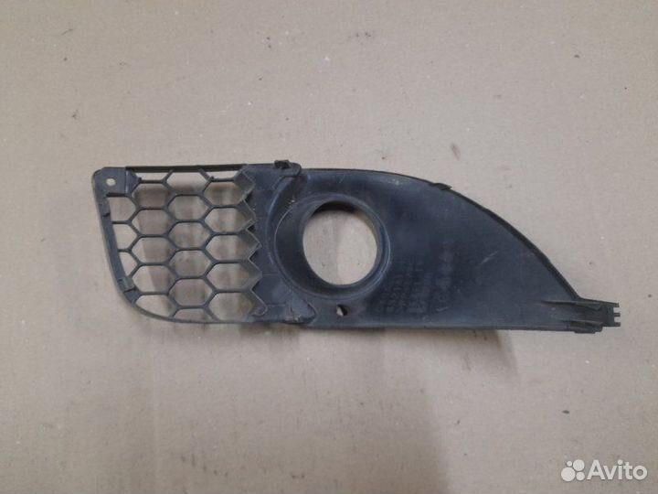 Накладка противотуманной фары Mitsubishi Lancer 10