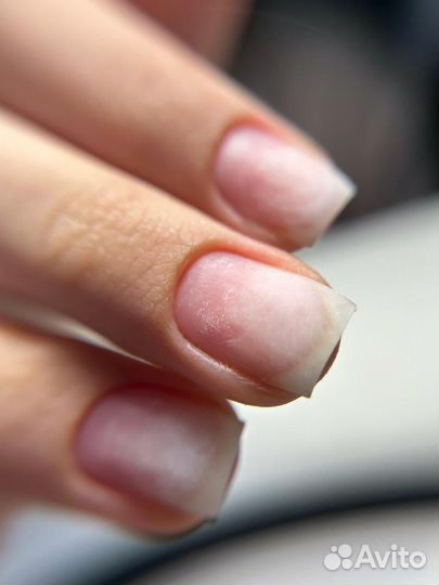 Мастер маникюра и педикюра