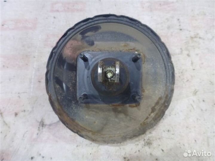 Вакуумный усилитель Nissan Primera P10 CR20 1993