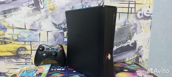 Xbox 360 E прошитый Freeboot