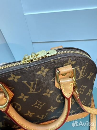 Сумка louis vuitton alma bb