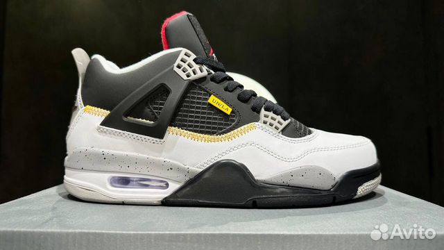 Кроссовки Nike Air Jordan 4 retro white black