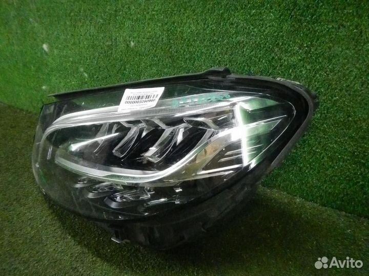 Фара левая Mercedes-Benz C-Class