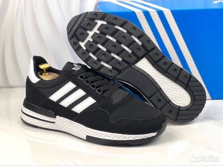 Adidas кроссовки спортивные