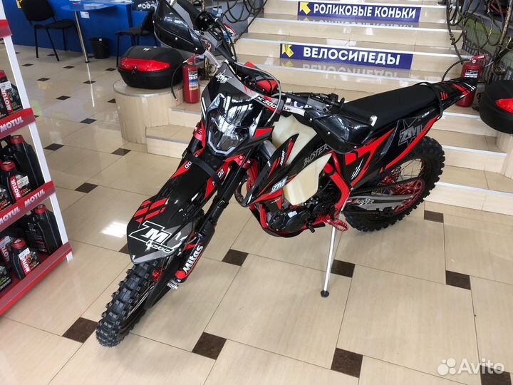 Мотоцикл ZM Buster 300