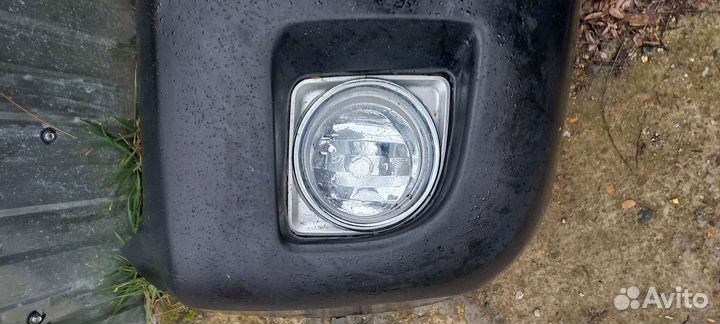 Бампер передний Toyota Land cruiser 200