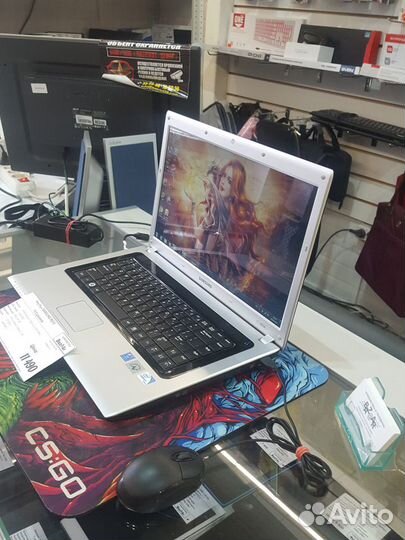 Красивый ноутбук для работы Samsung R518