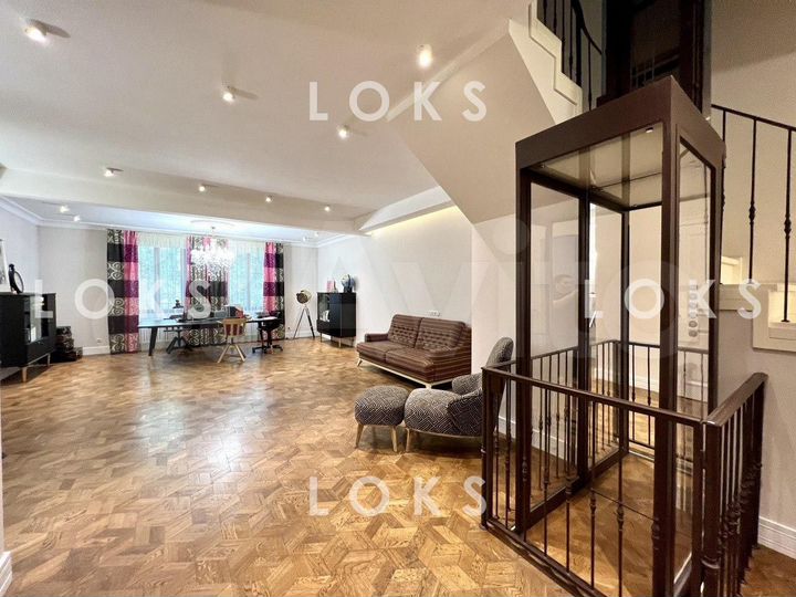 Офис, 430 м² в 