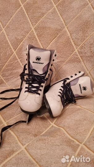 Коньки фигурные 36