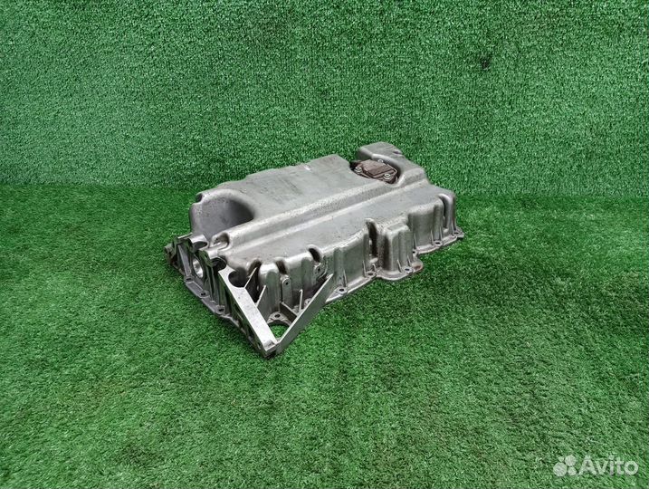 Поддон двигателя Volkswagen Passat b6