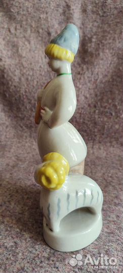 Статуэтка Пастушок с барашком. зхк Полонное