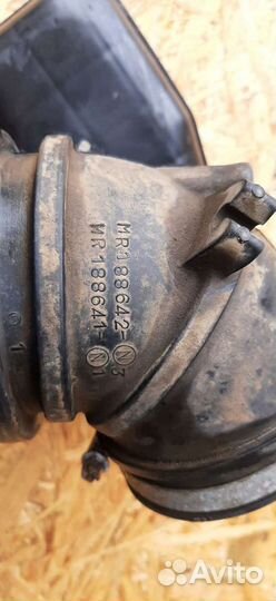 Гофра воздушная mitsubishi lancer 6 / 7 / colt