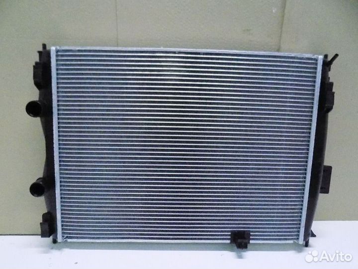 Радиатор охлаждения Ниссан Кашкай Кэшкай 2006-2014