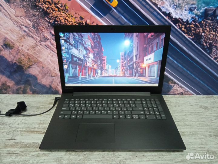 Игровой Lenovo / i5 / Radeon530 / 12 озу / SSD