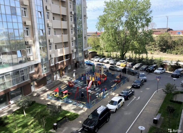 2-к. квартира, 45 м², 4/13 эт.