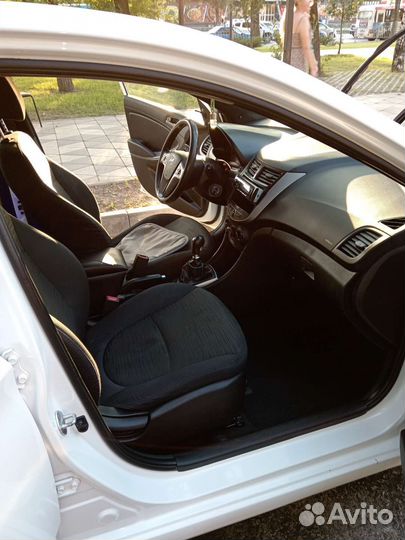 Hyundai Solaris 1.4 МТ, 2015, 197 000 км