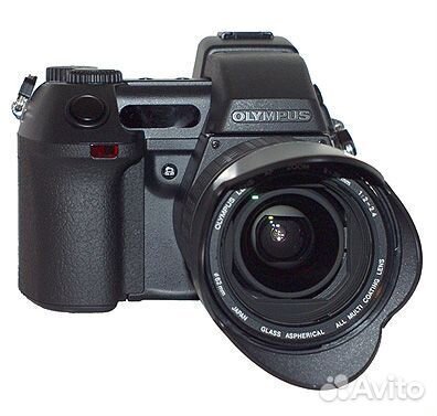 Цифровая зеркальная камера Olympus Camedia E-10