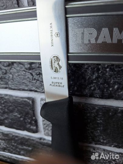 Нож филейный victorinox + ножны