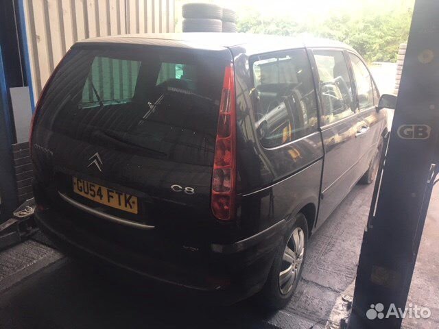 Разбор на запчасти Citroen C8
