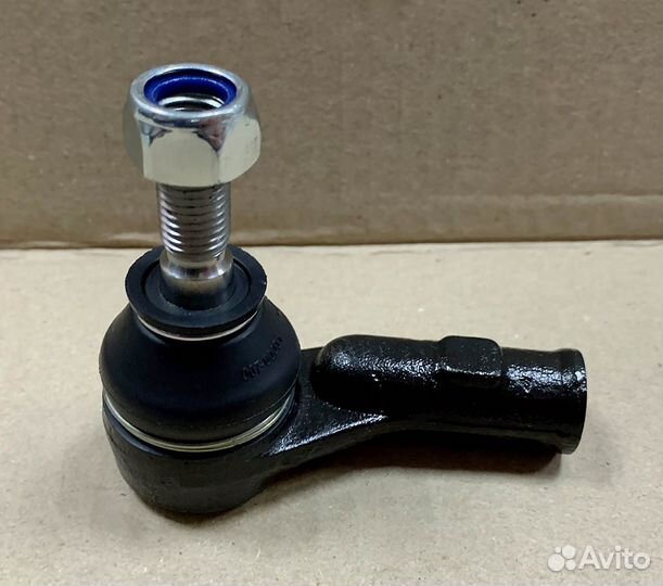 Наконечник рулевой правый VW Golf 3 (Febi)