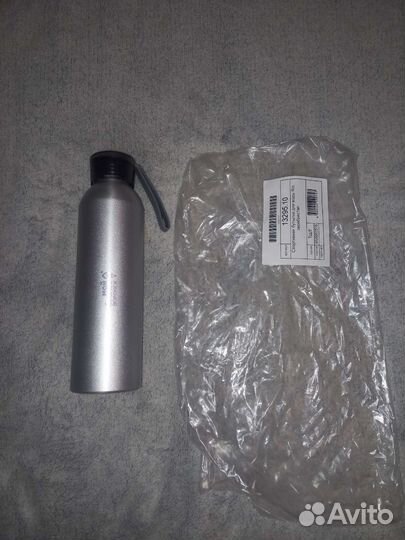 Бутылка для воды спортивная