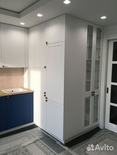 Кухня до потолка на заказ