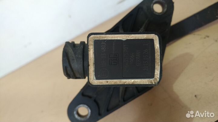 Кран уровня пола главный 21643575 volvo