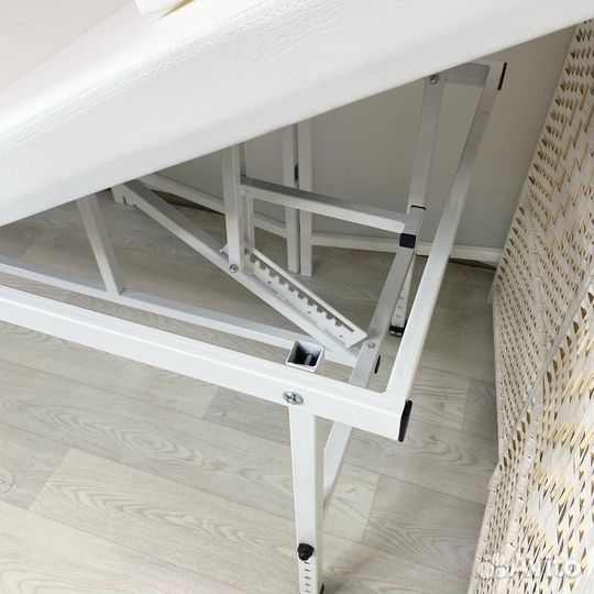 Массажный стол стационарный