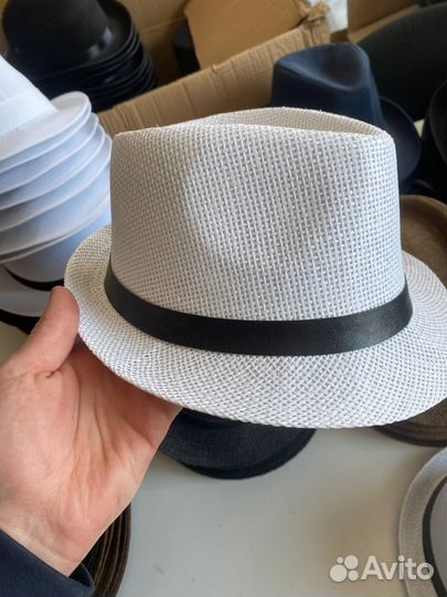 Шляпа соломенная белая новая