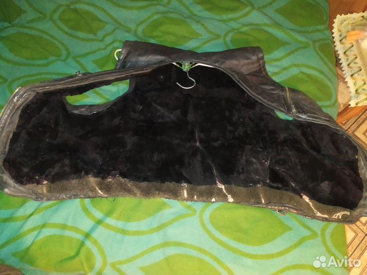 Жилет мужской утепленный кожаный