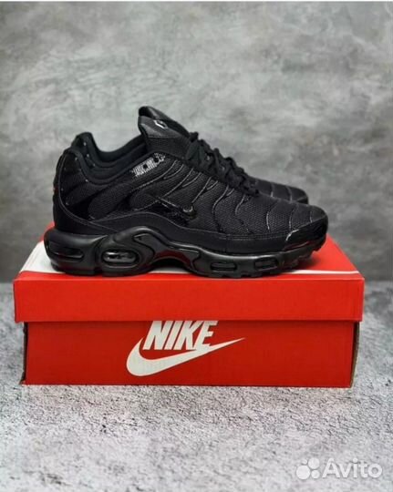 Nike Air Max TN Plus black чёрные