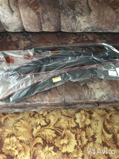 Продам новые дифлекторы тигуан1