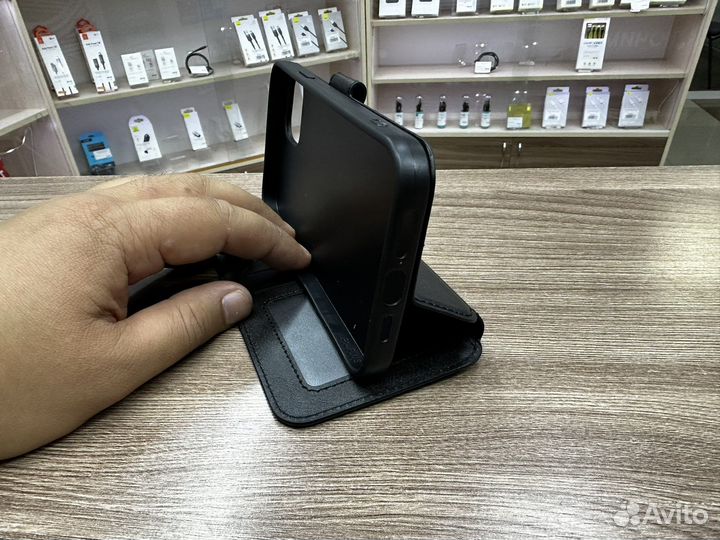 Чехол на iPhone 14 plus